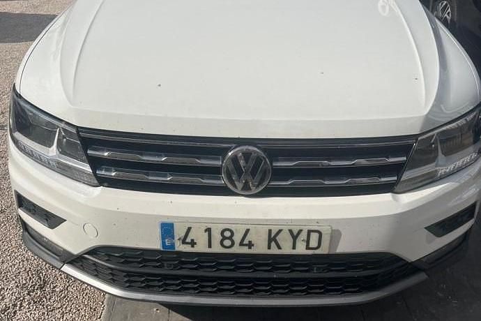Usado 2018 VW Tiguan Sport SUV | 20.500 € (Un poco caro) - Imagen 1/4