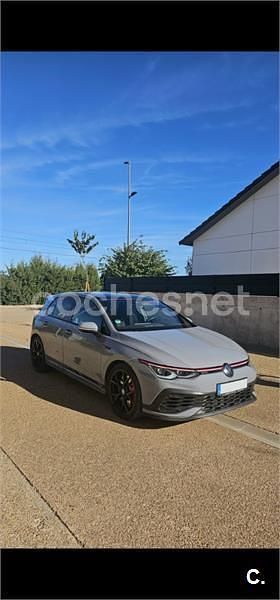 Usado VW Golf VIII GTI Clubsport 301 CV (221 kW) 2023 Gris / plata Berlina