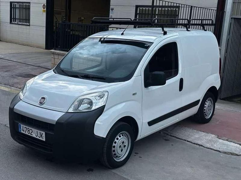 Blanco Usado 2015 Fiat Fiorino Van | 5999 € (Precio justo) - Imagen 1/4