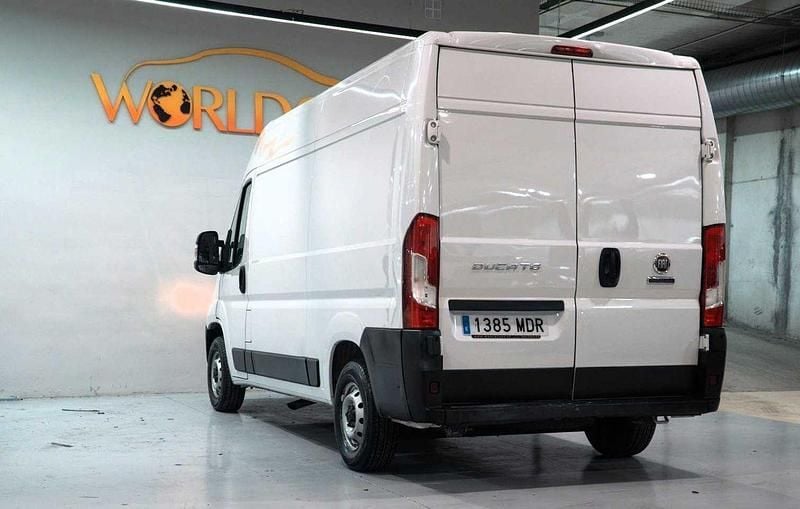 Usado Fiat Ducato 140 CV (102 kW) 2023 Blanco Van