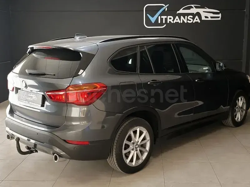 Usado BMW X1 150 CV (110 kW) 2022 Gris / plata SUV
