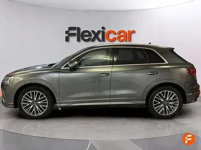 Usado Audi Q3 150 CV (110 kW) 2021 Gris SUV
