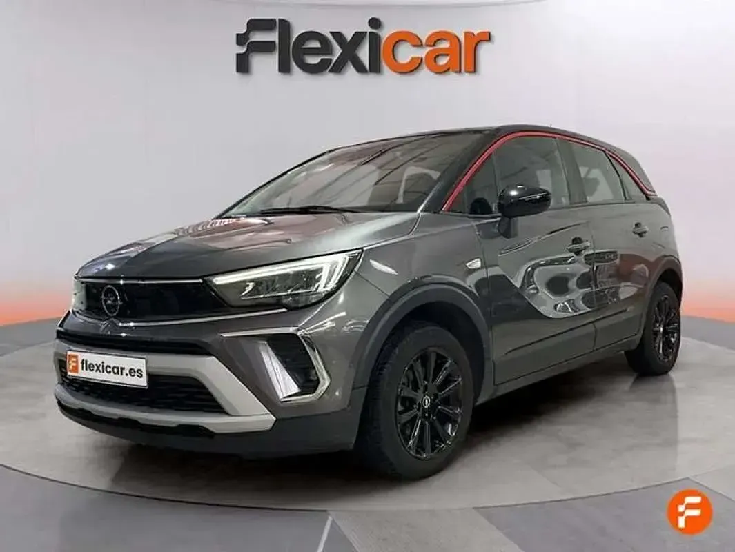 Usado Opel Crossland GS Line 110 CV (80 kW) 2021 Gris SUV