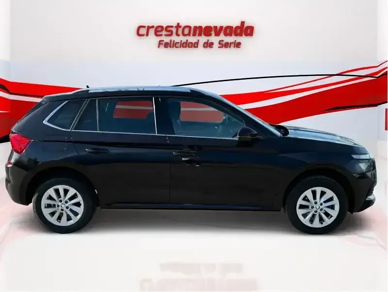 Usado Skoda Kamiq Selection 150 CV (110 kW) 2023 Negro SUV