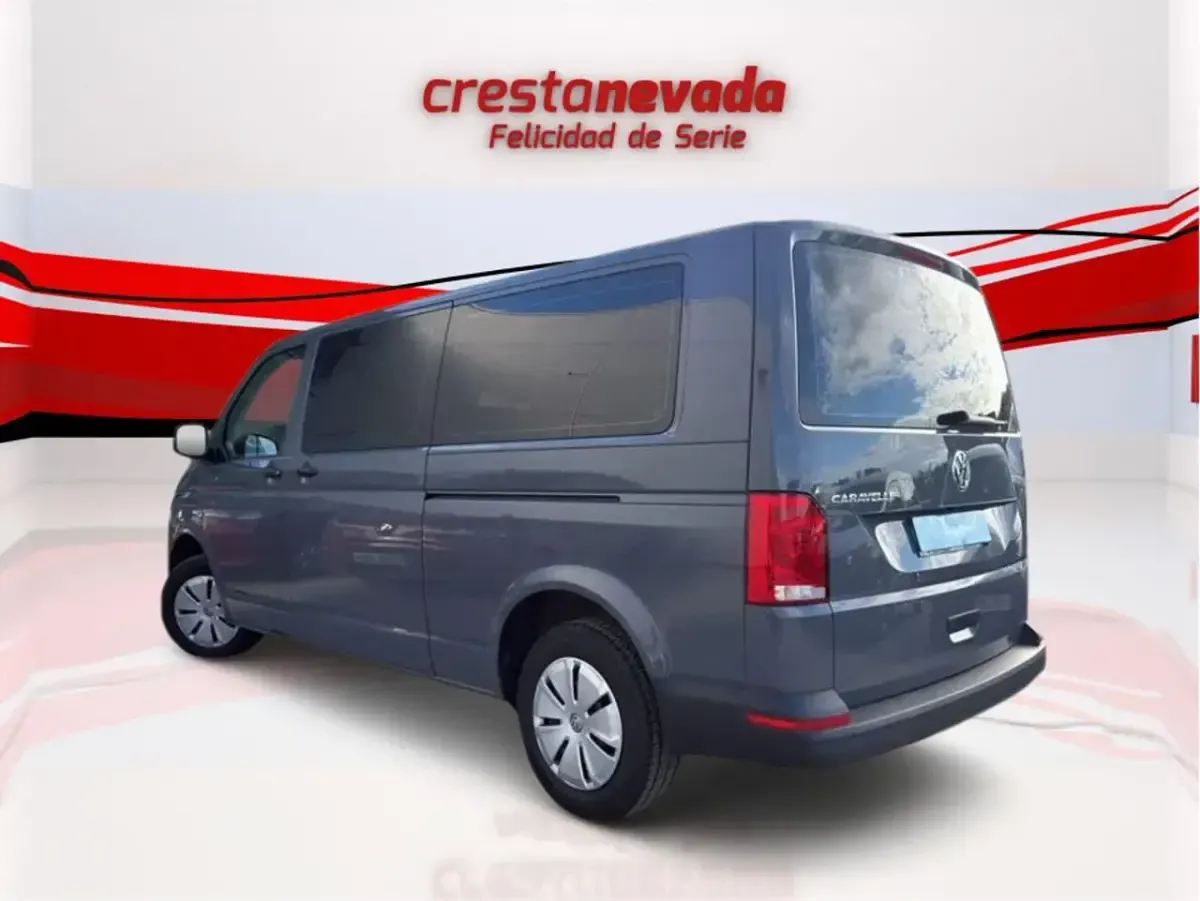 Usado VW Caravelle 150 CV (110 kW) 2023 Gris Van