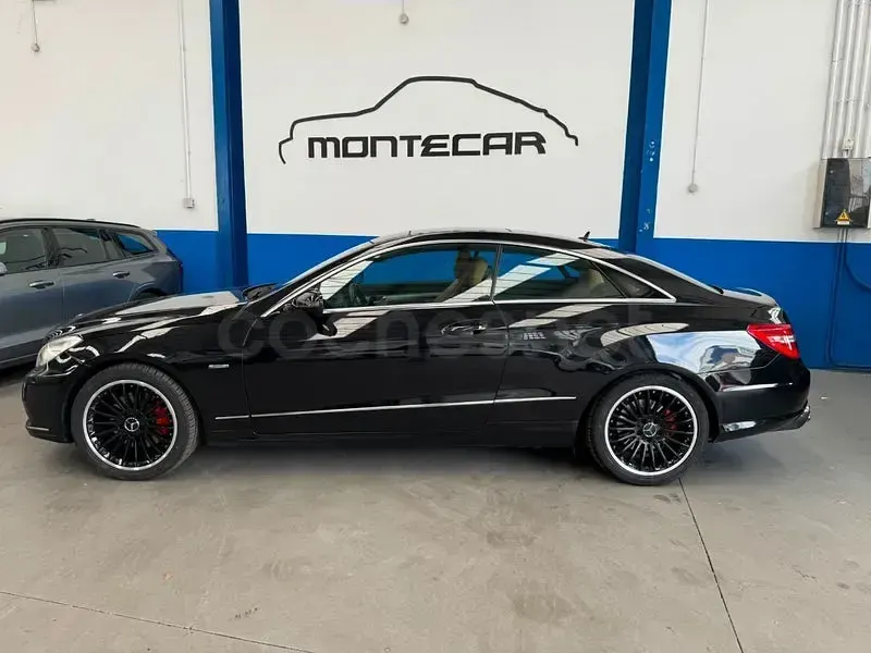 Usado Mercedes E350 231 CV (169 kW) 2009 Negro Coupe