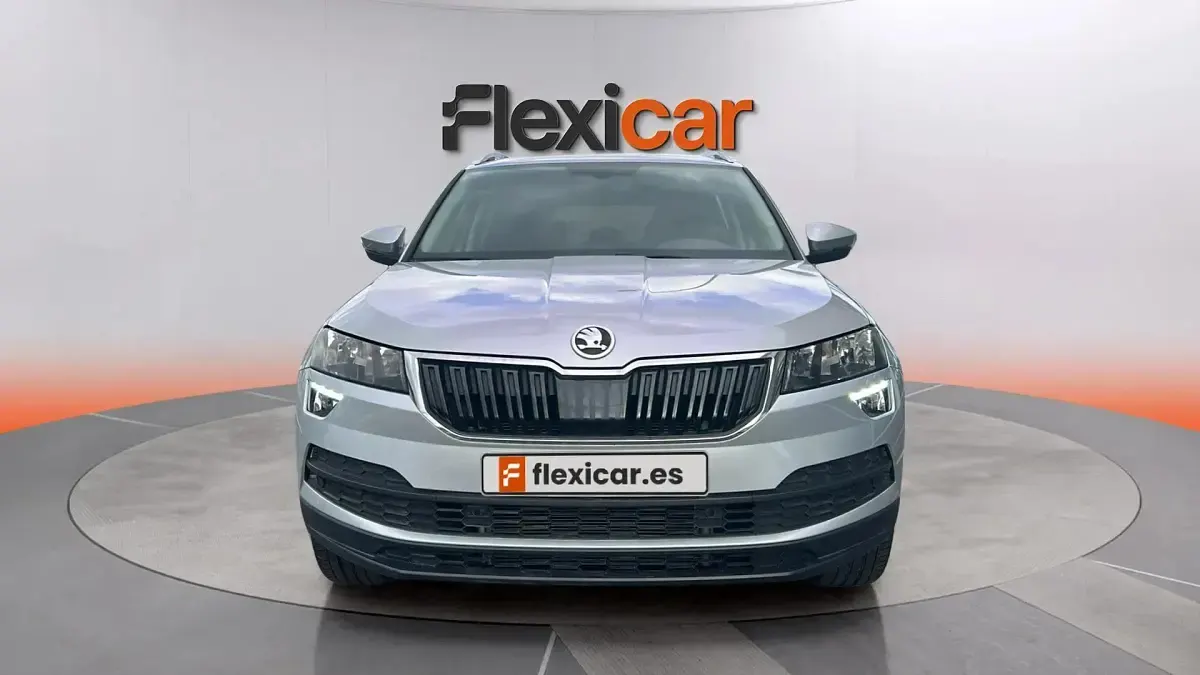 Usado Skoda Karoq Ambition 150 CV (110 kW) 2020 Gris SUV