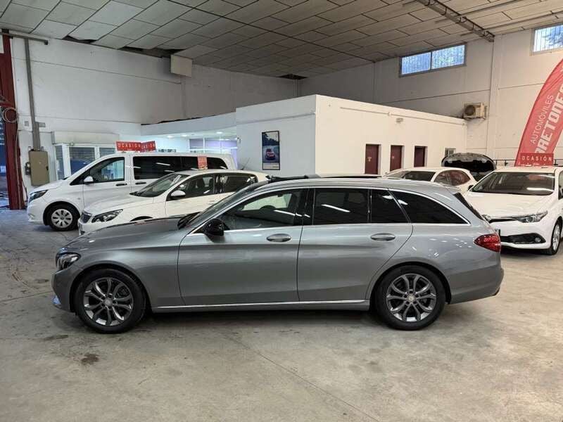 Usado Mercedes C220 170 CV (125 kW) 2016 Plateado Familiar
