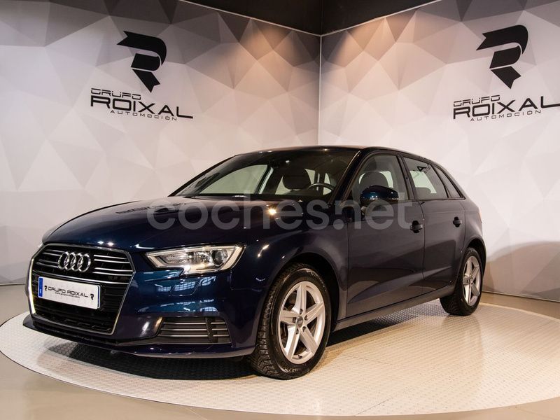 Azul Usado 2019 Audi A3 Sportback Berlina | 21.999 € (Precio justo) - Imagen 1/4