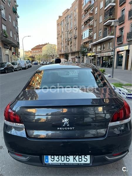 Usado Peugeot 508 Active 120 CV (88 kW) 2017 Negro Berlina