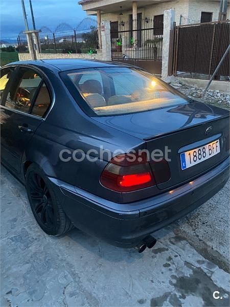 Usado BMW 320 150 CV (110 kW) 2001 Gris / plata Berlina