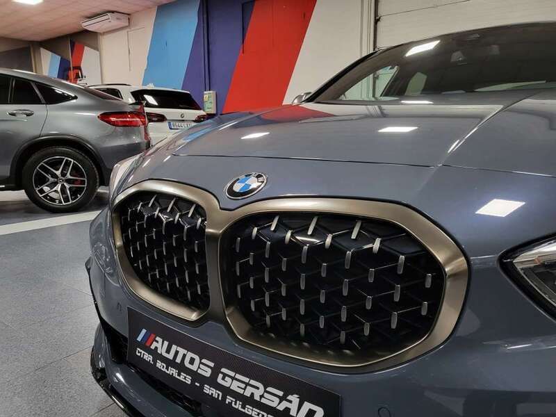 Usado BMW M135 Comfort Edition 306 CV (225 kW) 2019 Gris Utilitario