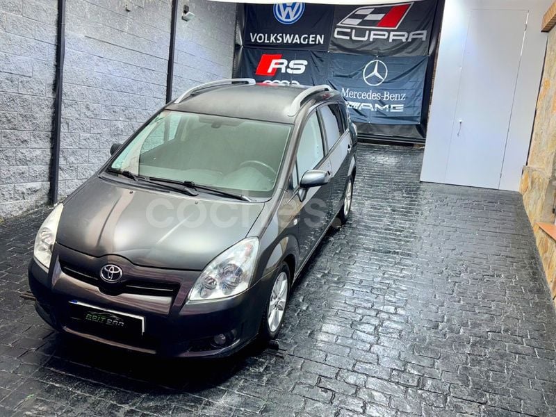 Gris / plata Usado 2008 Toyota Corolla Verso Sol Monovolumen | 5499 € (Precio justo) - Imagen 1/4