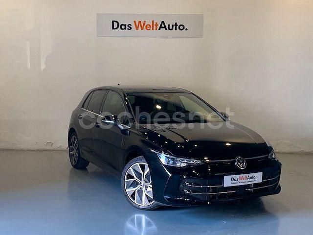 Negro Usado 2024 VW Golf Berlina | 33.300 € (Caro) - Imagen 1/4