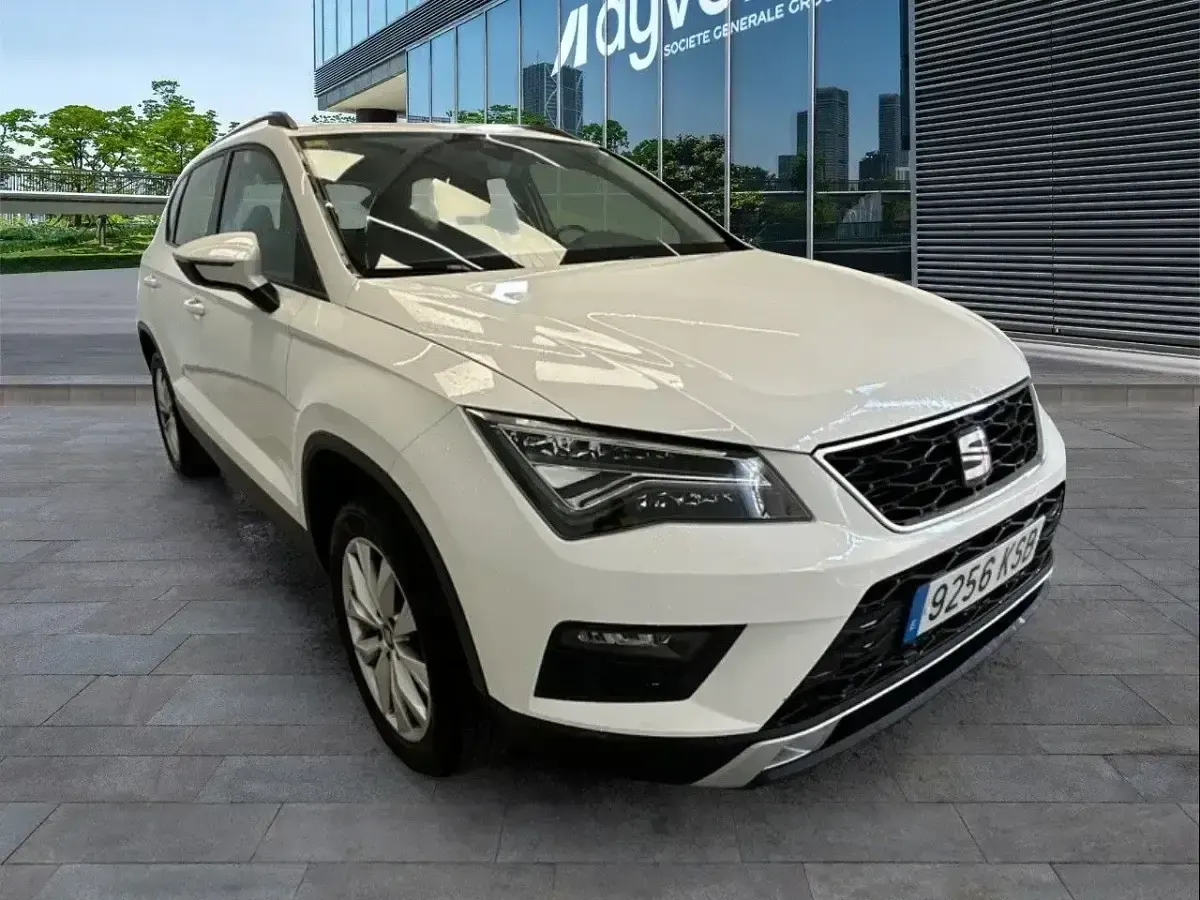 Usado Seat Ateca Style Plus 115 CV (84 kW) 2018 Blanco SUV