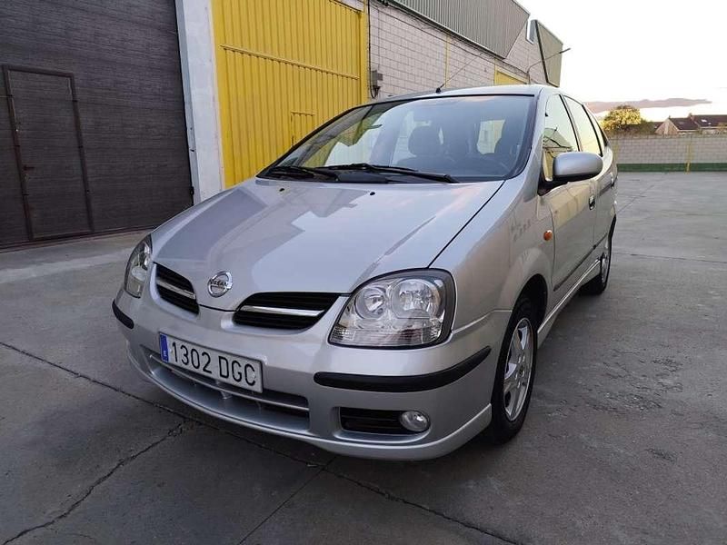 Gris Usado 2005 Nissan Almera Familiar | 5000 € - Imagen 1/4