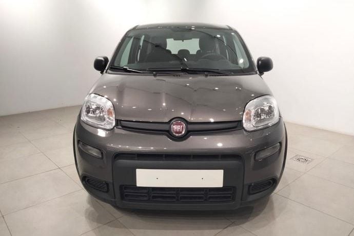 Usado Fiat Panda 69 CV (50 kW) 2024 Gris Utilitario