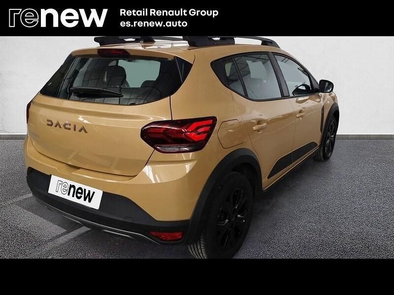 Usado Dacia Sandero Extreme 110 CV (80 kW) 2025 Gris Berlina