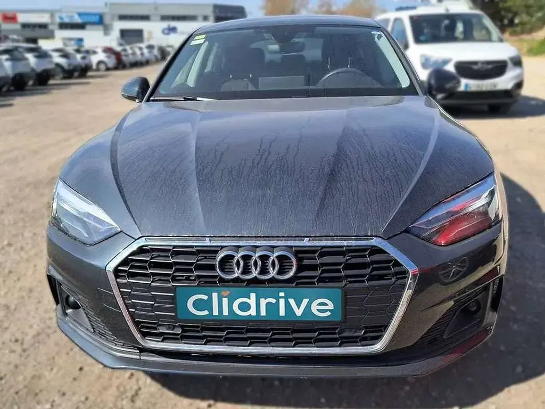 Begagnad Audi A5 Sportback Premium 190 HK (139 kW) 2020 Grå Halvkombi