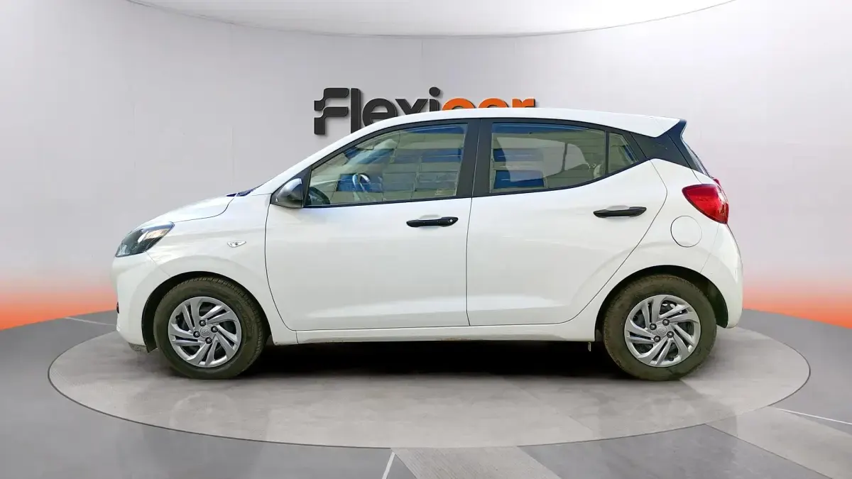 Usado Hyundai i10 67 CV (49 kW) 2022 Blanco Utilitario
