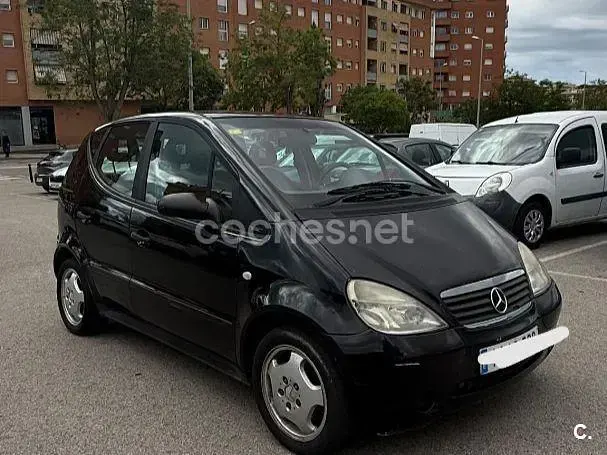 Usado Mercedes A140 Avantgarde 82 CV (60 kW) 2001 Negro Monovolumen