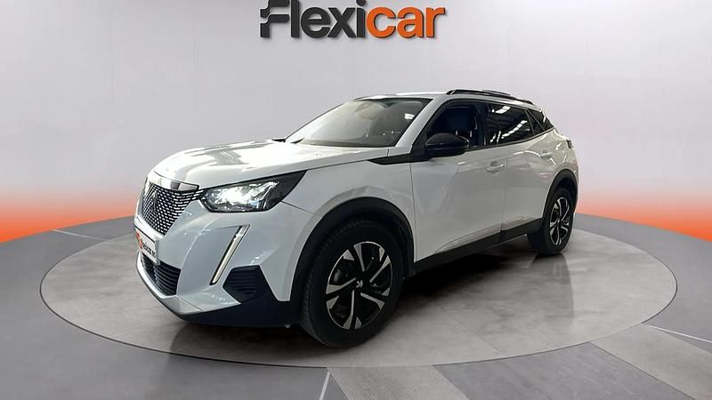Usado Peugeot 2008 Allure 101 CV (74 kW) 2022 Blanco SUV