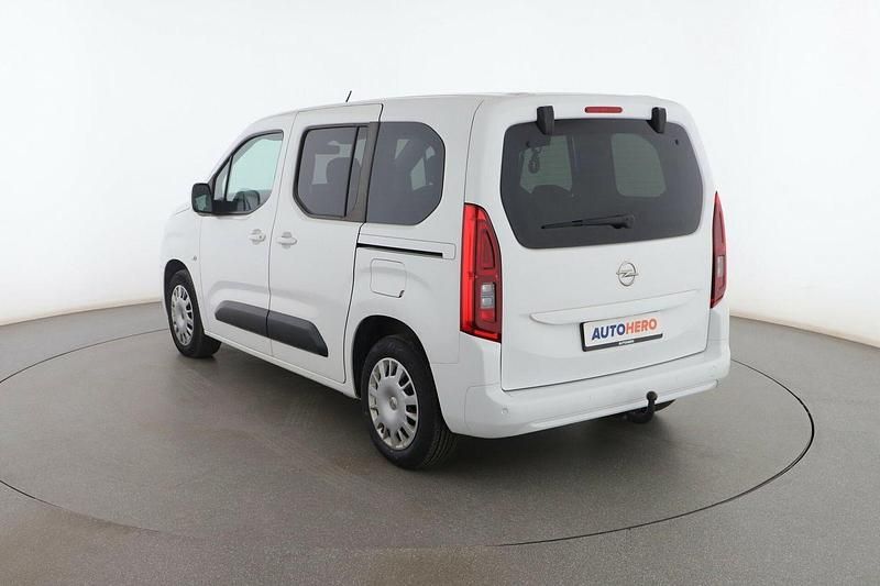 Usado Opel Combo Selective 102 CV (75 kW) 2020 Blanco Monovolumen