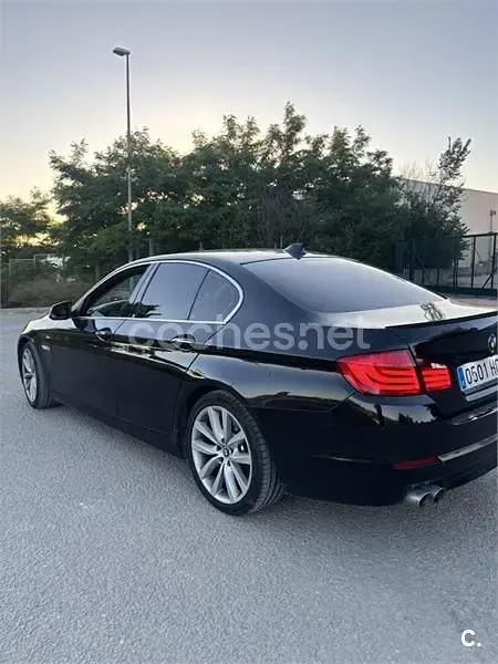 Usado BMW 530 Gran Turismo Comfort Edition 245 CV (180 kW) 2011 Negro Berlina