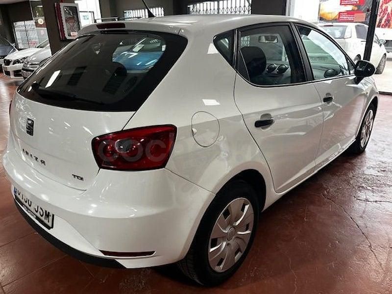 Usado Seat Ibiza Reference 90 CV (66 kW) 2016 Blanco Berlina