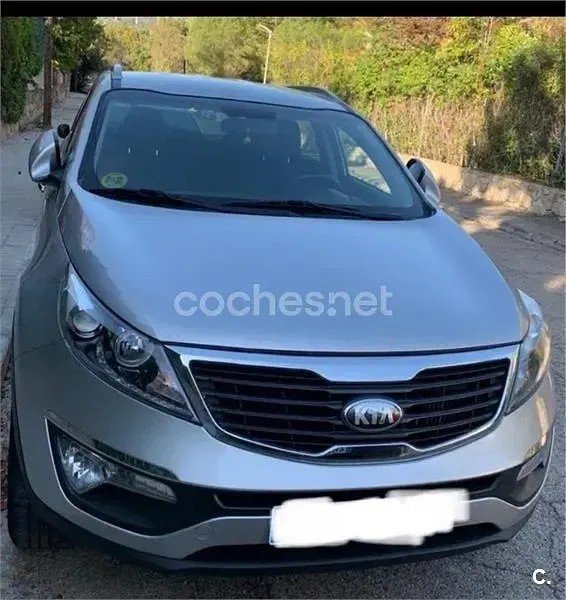Usado Kia Sportage 115 CV (84 kW) 2013 Gris / plata SUV