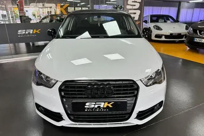 Usado Audi A1 Attraction 86 CV (63 kW) 2013 Utilitario