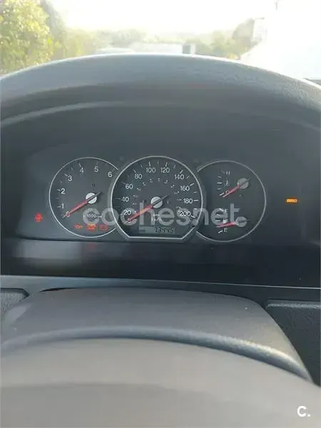 Usado Kia Carnival EX 144 CV (105 kW) 2003 Verde Monovolumen