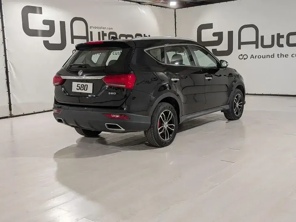 Nuevo DFSK 580 149 CV (109 kW) 2026 Negro SUV