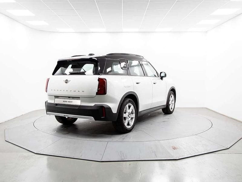 Usado Mini Countryman Essential 170 CV (125 kW) 2025 Blanco SUV