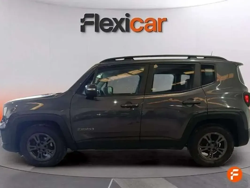 Usado Jeep Renegade Limited 120 CV (88 kW) 2022 Gris SUV