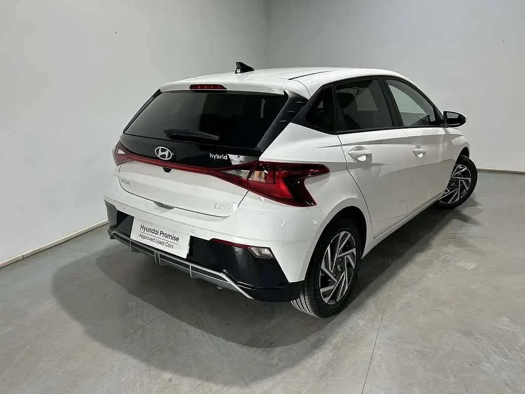 Ny Hyundai i20 101 HK (74 kW) 2025 Hvid Hatchback