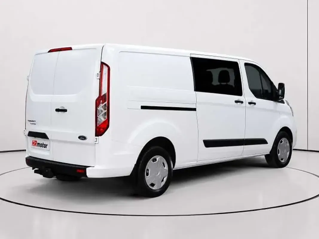 Usado Ford Transit Custom Trend 131 CV (96 kW) 2022 Blanco Van