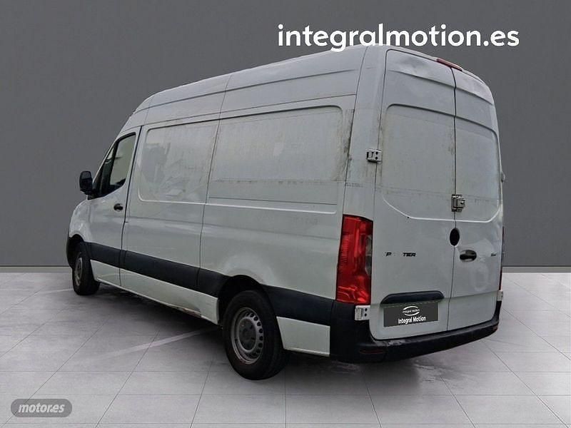 Usado Mercedes Sprinter 143 CV (105 kW) 2021 Blanco Van