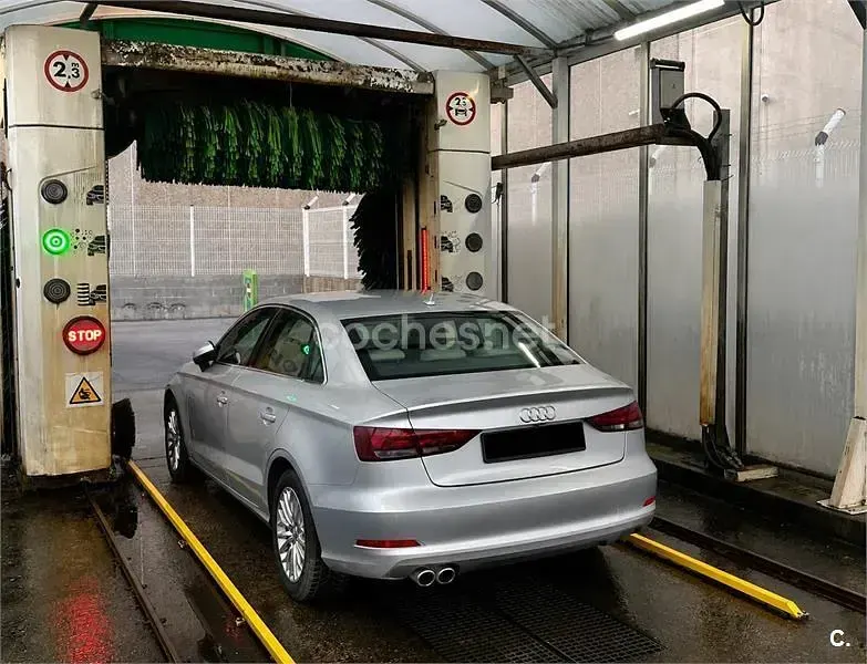 Usado Audi A3 150 CV (110 kW) 2016 Gris / plata Berlina