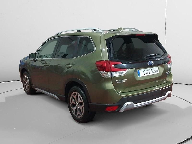 Usado Subaru Forester 151 CV (111 kW) 2023 Verde SUV