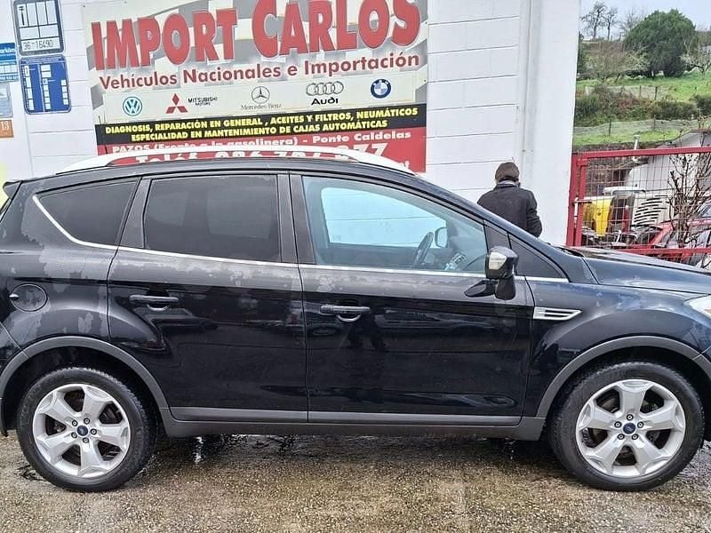 Usado Ford Kuga Titanium 136 CV (100 kW) 2009 Negro SUV