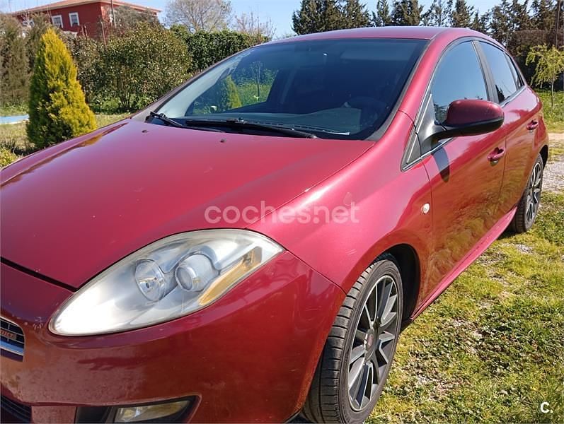 Usado Fiat Bravo Sport 150 CV (110 kW) 2008 Rojo Utilitario