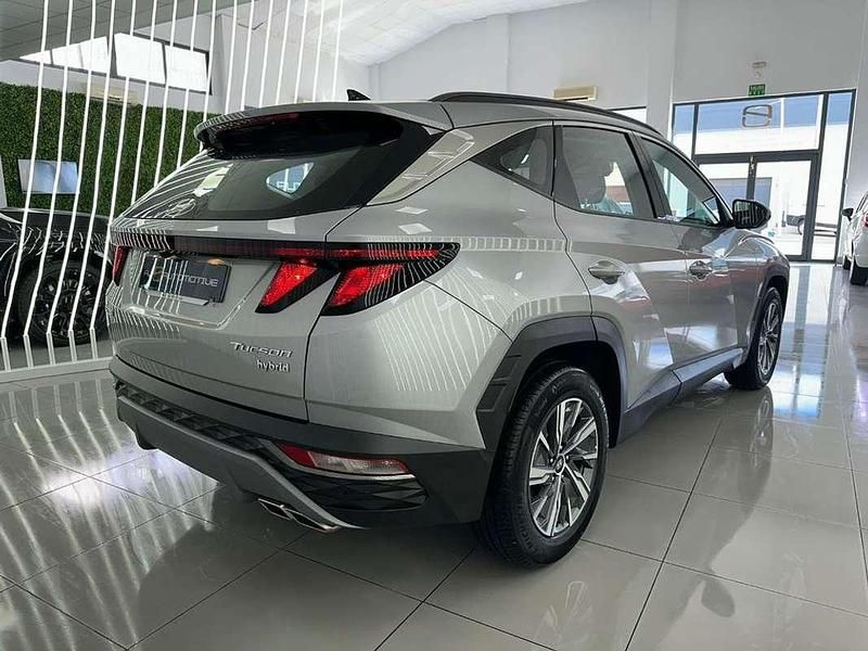 Usado Hyundai Tucson 136 CV (100 kW) 2023 Gris SUV