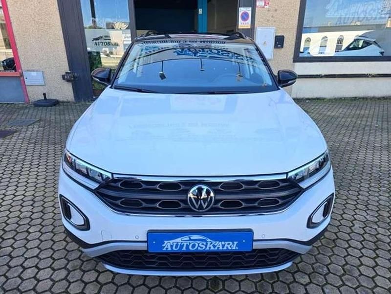 Usado VW T-Roc Life 110 CV (80 kW) 2023 Blanco SUV