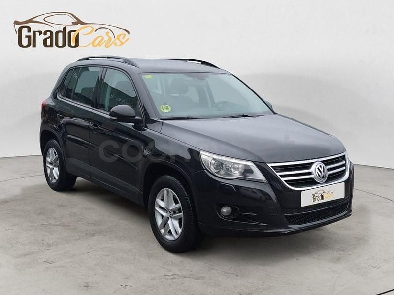 Usado VW Tiguan Advance 140 HP (102 kW) 2011 Preto SUV