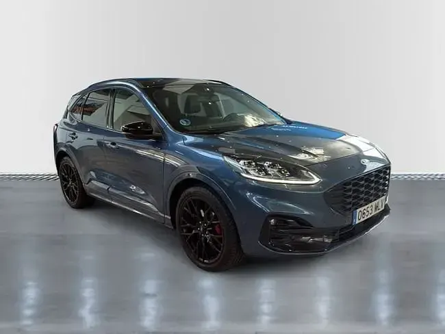Usado Ford Kuga ST-Line X 190 CV (139 kW) 2023 Ázul chrome (metalizado) SUV