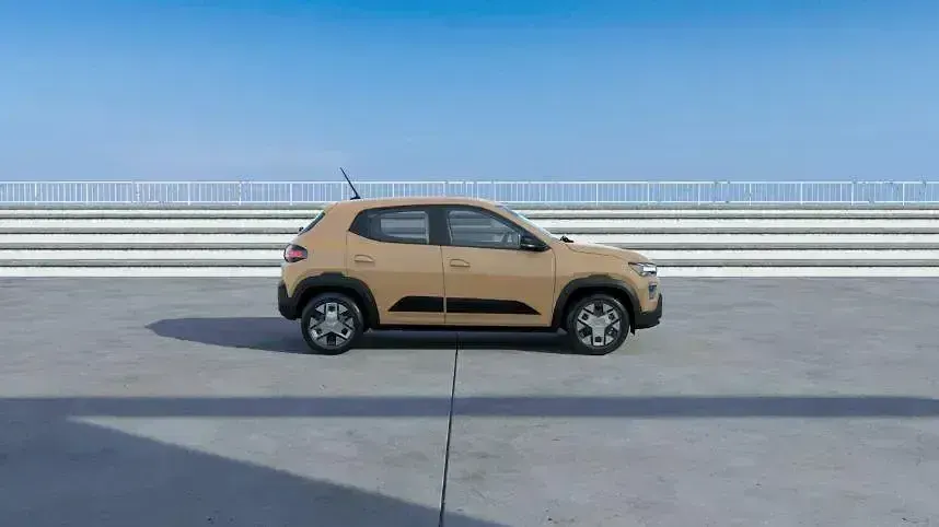Używany Dacia Spring Extreme 47 kW (65 KM) 2025 Czerwony Hatchback