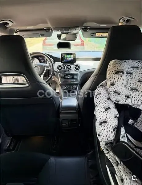 Usado Mercedes GLA220 AMG line 170 CV (125 kW) 2015 Gris / plata SUV