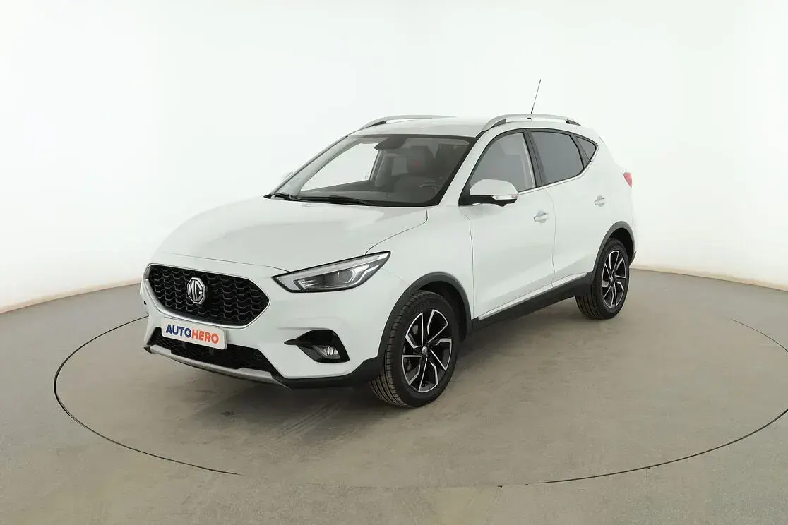 Usado MG ZS Luxury 106 CV (77 kW) 2023 SUV