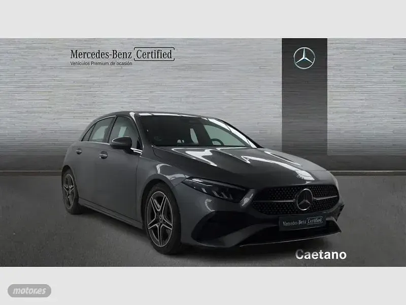 Usado Mercedes A200 163 CV (119 kW) 2025 Gris